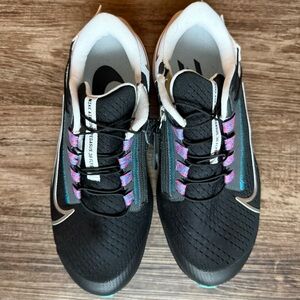 Nike Women's Black Athletic Shoes with Pink and Blue Accents
